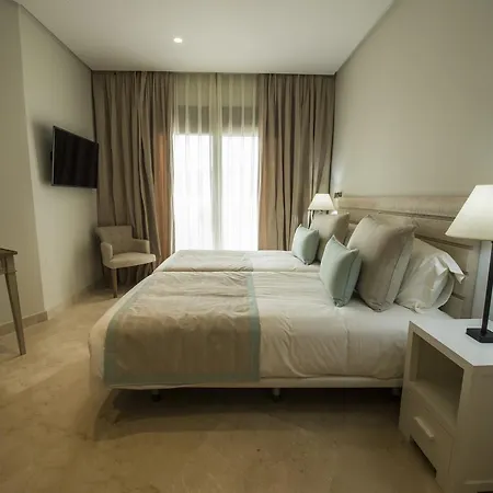 Amazing Golf Retreat & Sunny 2bdr Suite, Jacuzzi * Guia de Isora (Tenerife)